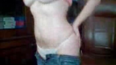 แม่บ้านขี้เหงาก็ยินดีช่วย. คลิป วีดีโอ โป๊ ฟรี